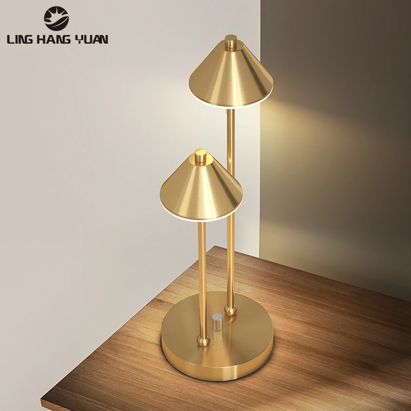 Moderne de Masă Led Light Black&Gold Cupru Lectură Lampă de Masă pentru Living Dining Dormitor Noptieră Lumina corpurilor de Iluminat 14W Imagine 2