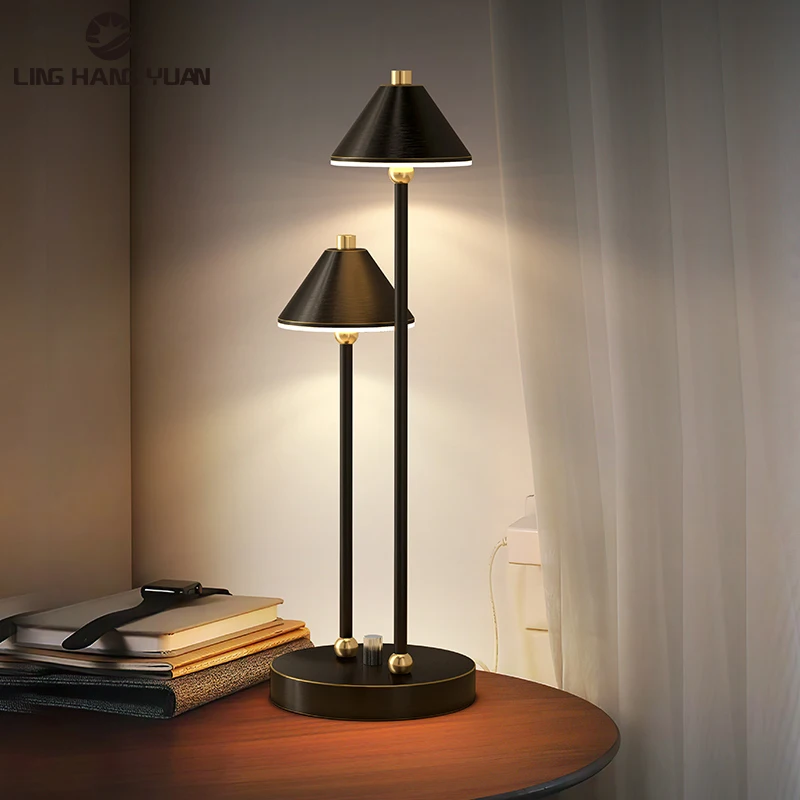 Moderne de Masă Led Light Black&Gold Cupru Lectură Lampă de Masă pentru Living Dining Dormitor Noptieră Lumina corpurilor de Iluminat 14W Imagine 5